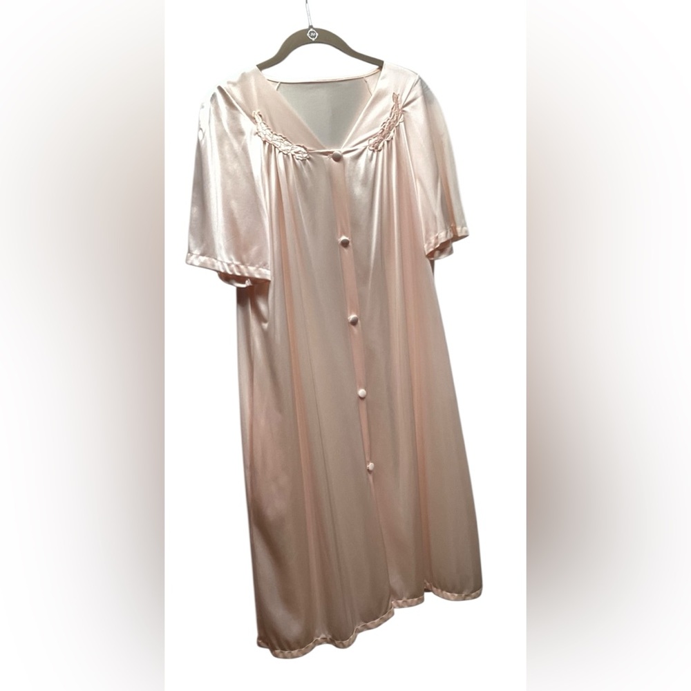 Vintage Philmaid short nylon light pink robe. Size Medium